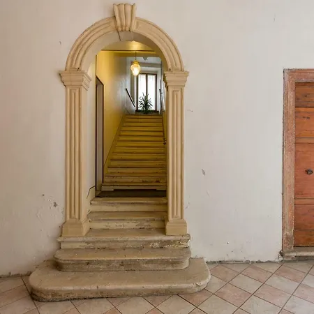 Casa Mama Verona